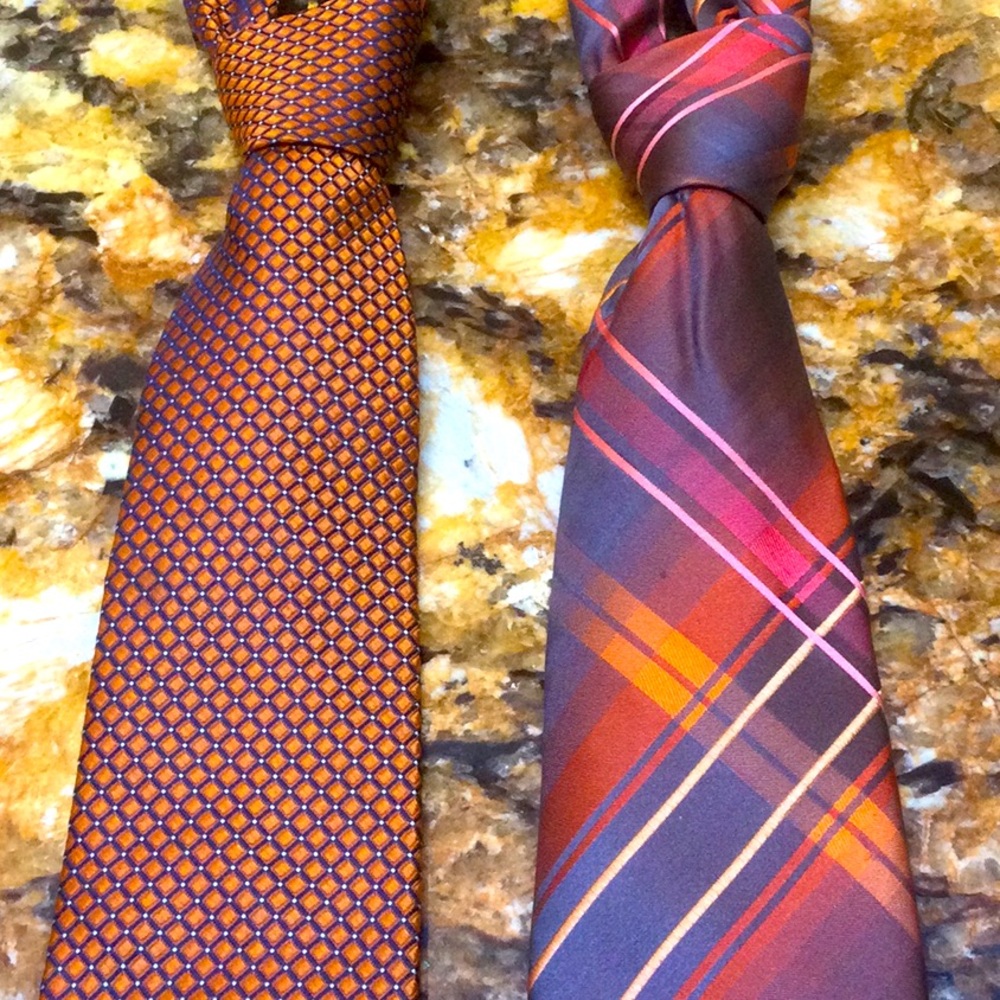 - 2 ties Chaps and Arrow